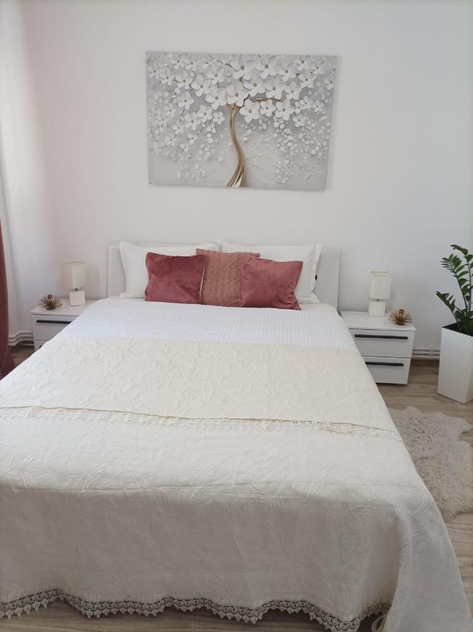 Soft Apartments Galaţi Dış mekan fotoğraf
